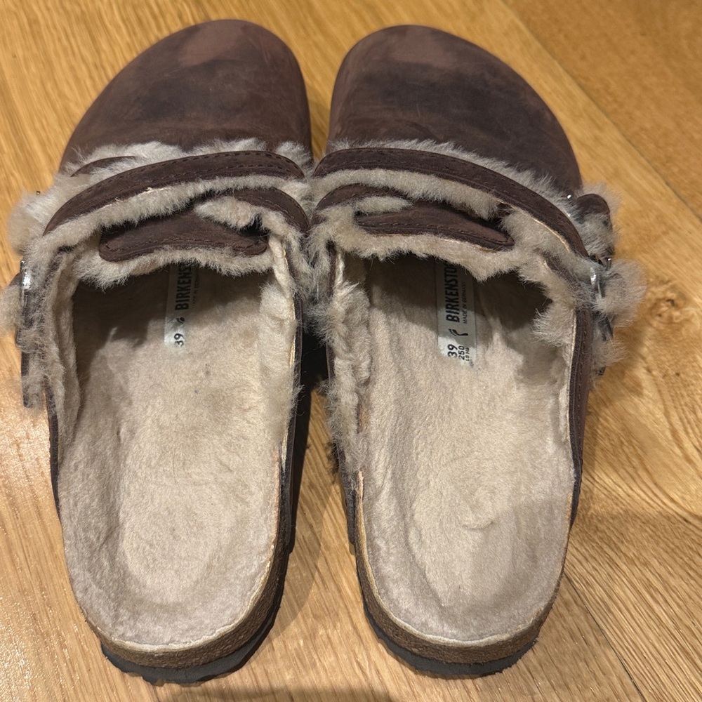 Birkenstock Brown Suede Shearling-Trim Clogs - Picture 2 of 7